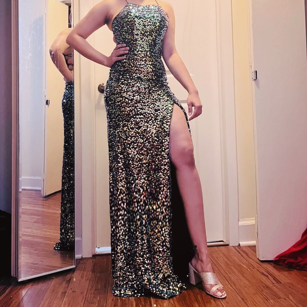 Green sequin gown backless size M